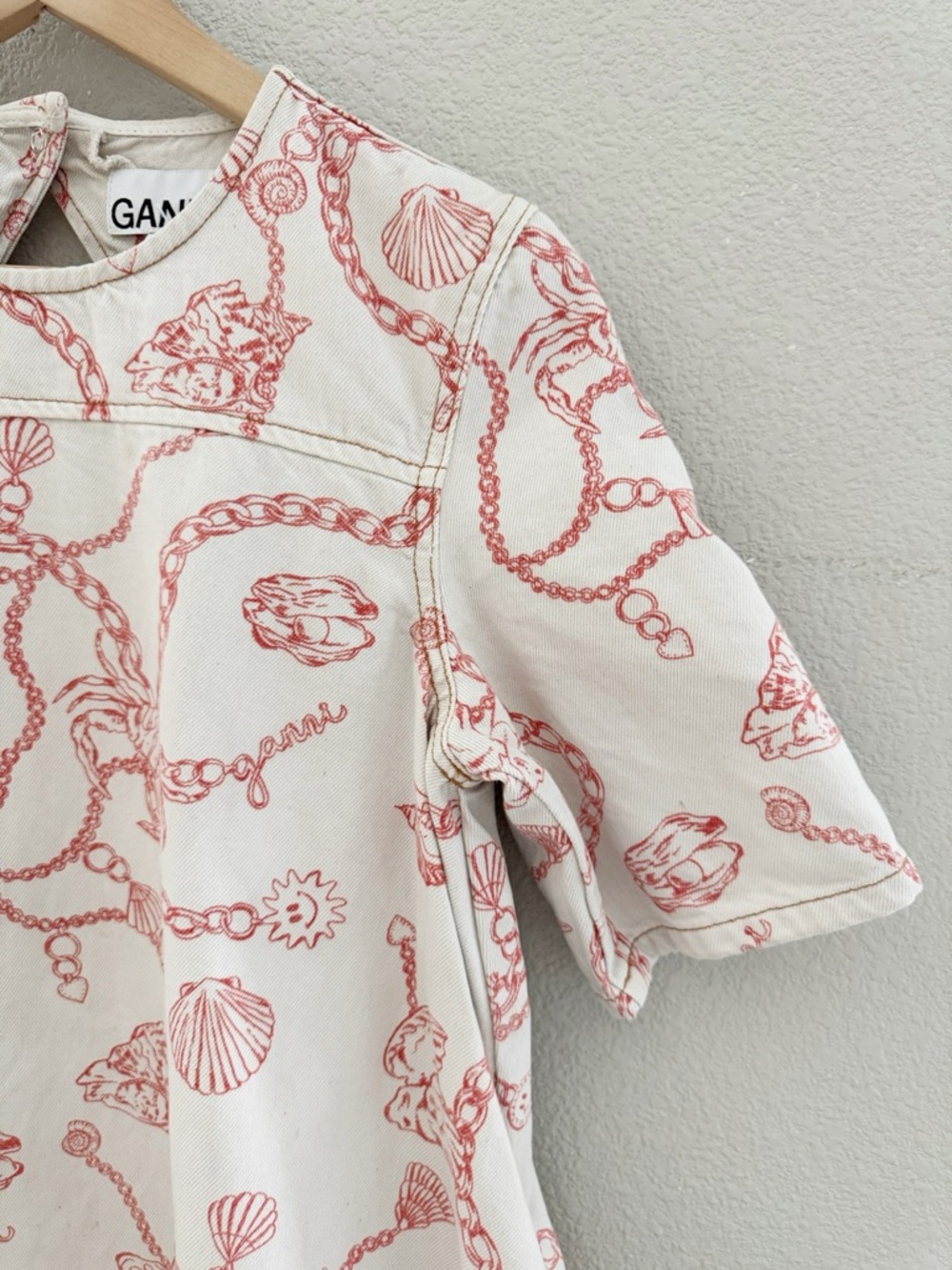 Ganni RARE Lobster Seashell Print Nautical Denim Mini Dress 4 Cream Red Shift - Picture 12 of 16